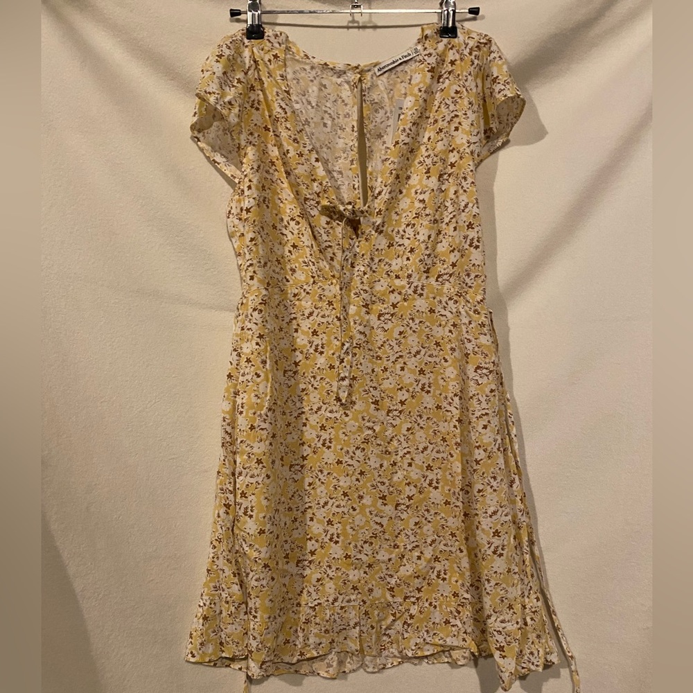 Abercrombie & Fitch yellow mini dress